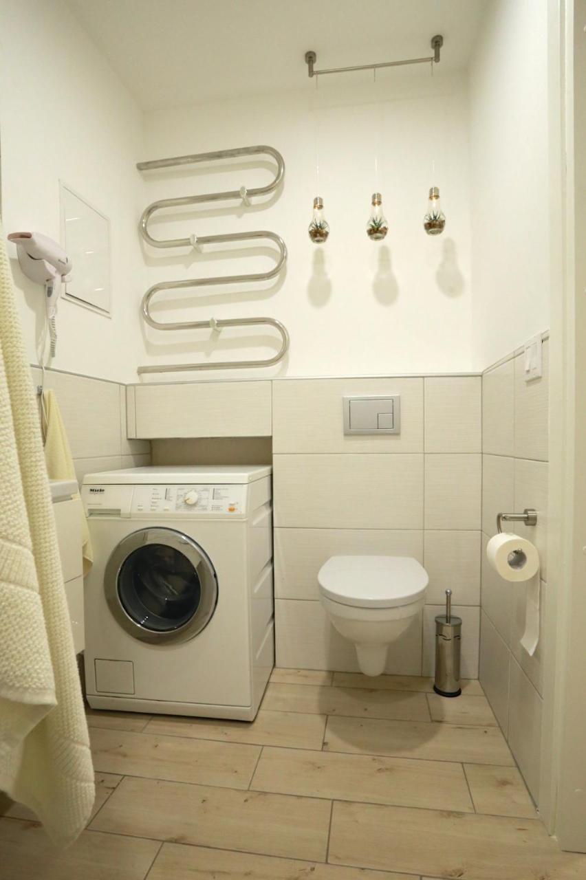 Central Apartament II Klaipėda Eksteriør billede